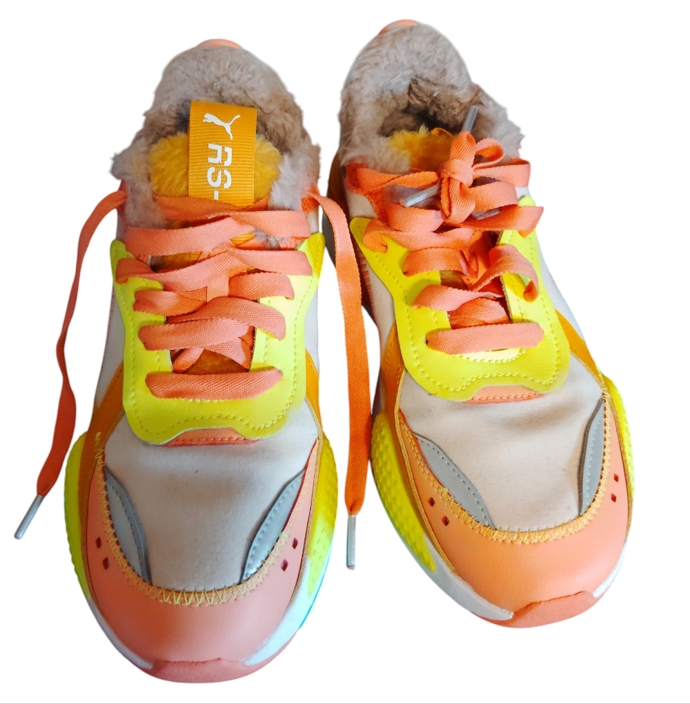 Puma RS-X Cuddle sneaker  Multi Color Sz 8 Running System Faux Fur Lined Collar